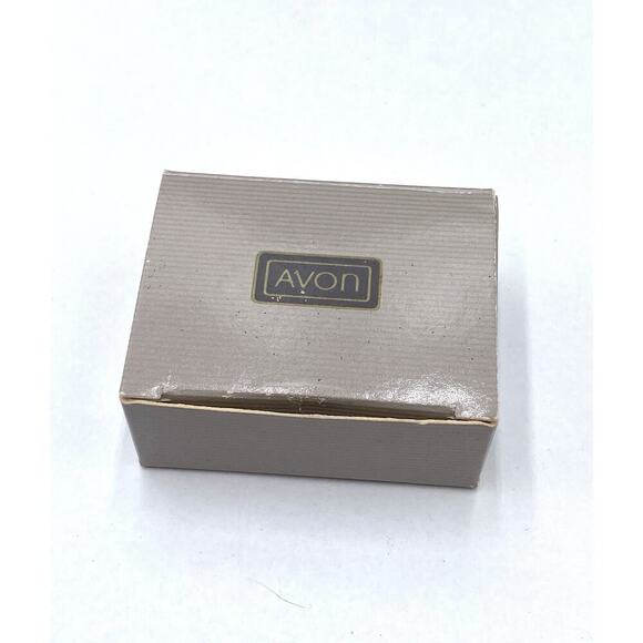 Vintage Avon Gold Tone Textured Long Pointed Dangle Drop Pierced Earrings Modern - Picture 8 of 8